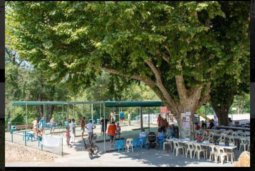 Les Arcs-sur-Argens Mobil Home L'Eau Vive מראה חיצוני תמונה