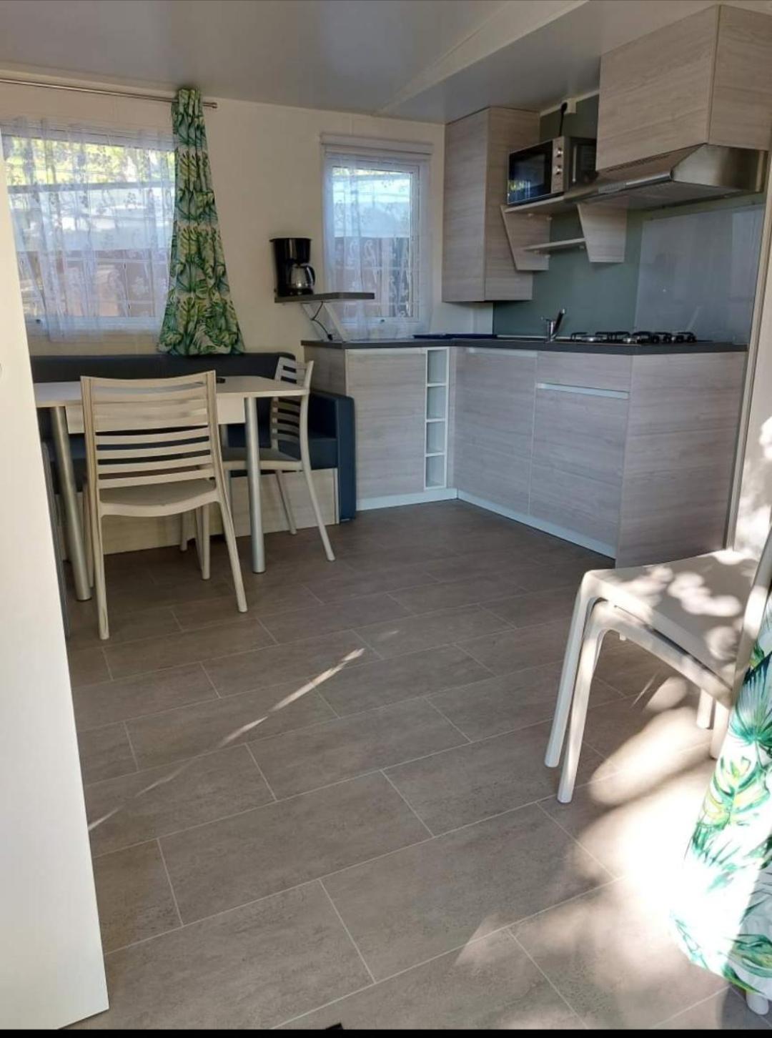Les Arcs-sur-Argens Mobil Home L'Eau Vive מראה חיצוני תמונה